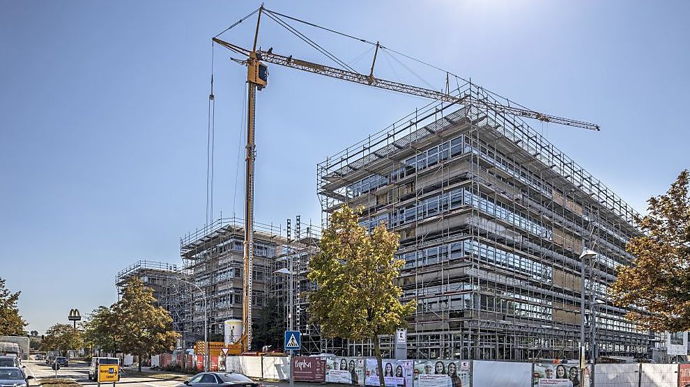 Des grues mobiles de Liebherr pour un réaménagement complet